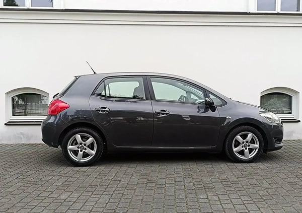 Toyota Auris cena 18999 przebieg: 207257, rok produkcji 2007 z Poznań małe 466